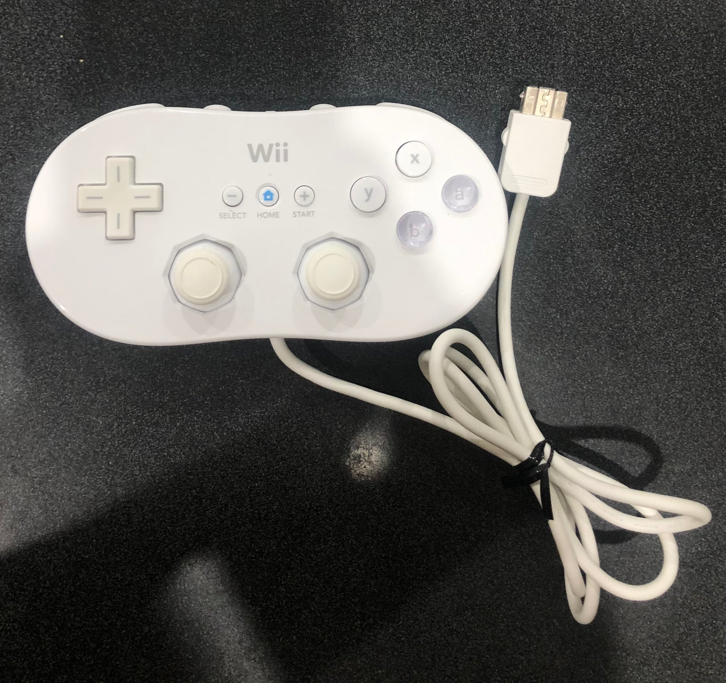 Wii Genuine Classic Controller - White